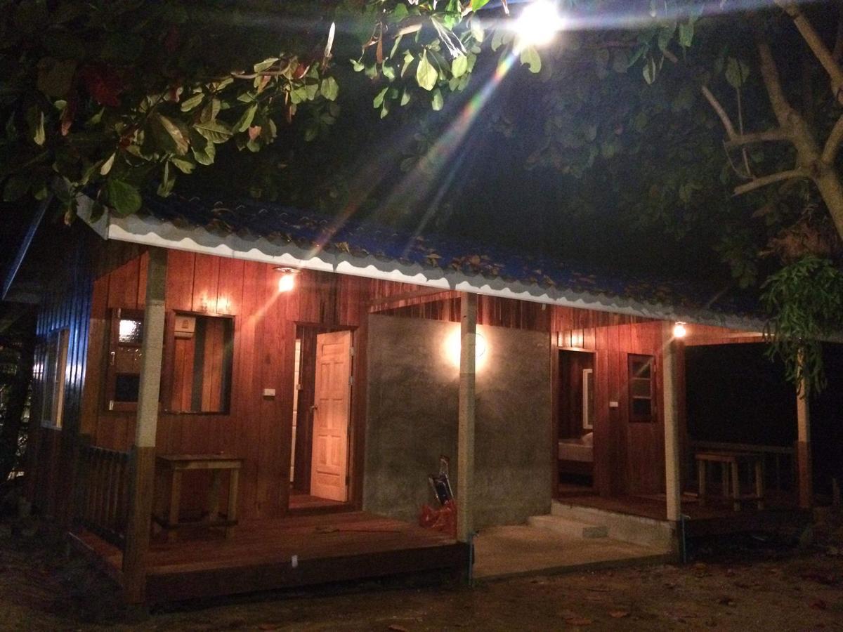Hotel Sea Paradise Ban Khlong Kloi Exterior foto