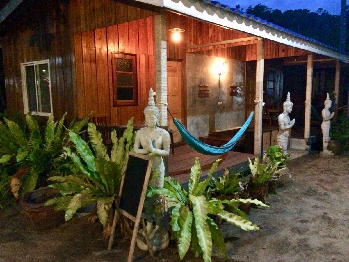 Hotel Sea Paradise Ban Khlong Kloi Exterior foto